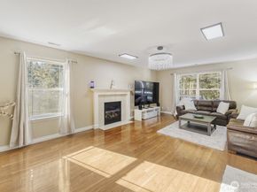 11404 51st Ave SE, Everett WA 98208