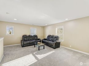 11404 51st Ave SE, Everett WA 98208