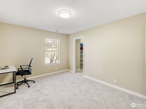 11404 51st Ave SE, Everett WA 98208