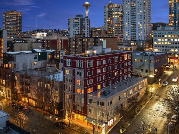 2504 Western Avenue 422, Seattle WA 98121