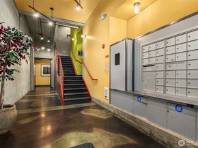 2504 Western Avenue 422, Seattle WA 98121