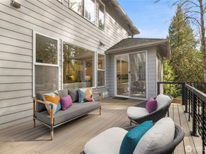 11727 165th Place NE, Redmond WA 98052