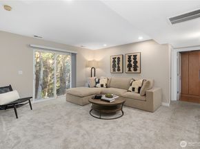 1033 W Mukilteo Boulevard, Everett WA 98203