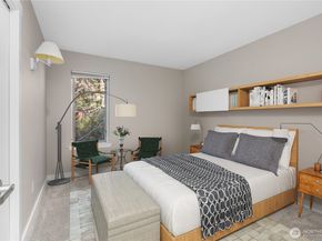 1033 W Mukilteo Boulevard, Everett WA 98203