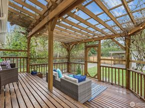 10731 Dayton Avenue N, Seattle WA 98133