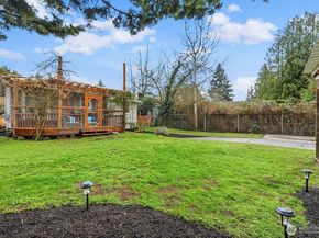10731 Dayton Avenue N, Seattle WA 98133