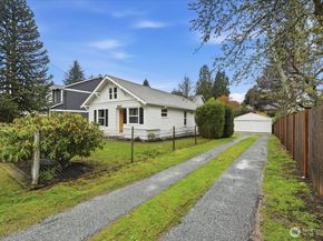 8127 11th Avenue SW, Seattle WA 98106