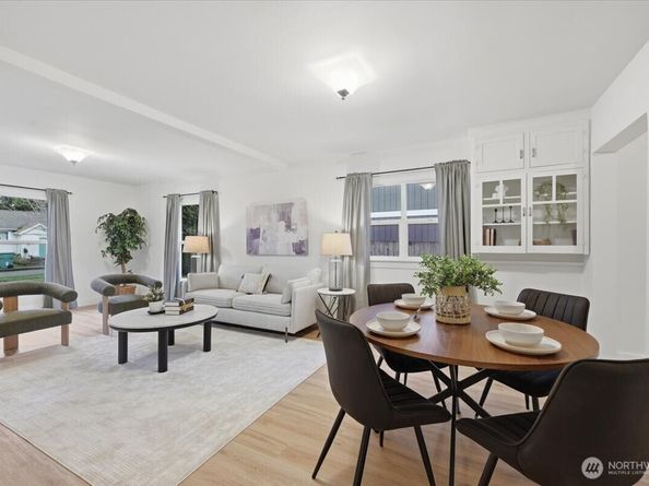 8127 11th Avenue SW, Seattle WA 98106