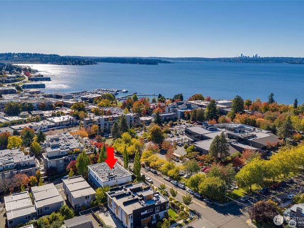 410 2nd Street A, Kirkland WA 98033