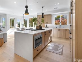 410 2nd Street A, Kirkland WA 98033