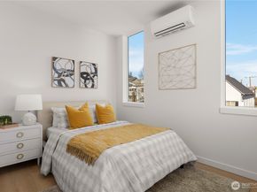 957 N 35th Street, Seattle WA 98103