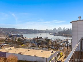 957 N 35th Street, Seattle WA 98103