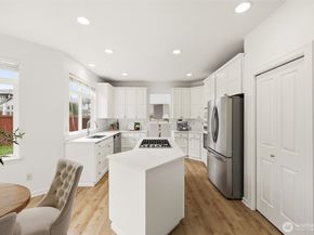 2005 NE 35th Place, Renton WA 98056