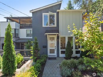 3537 NE 93rd Street