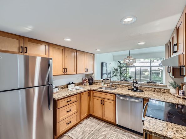 12200 100th Avenue NE ND, Kirkland WA 98034