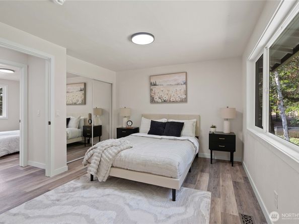 2012 S 331st Street, Federal Way WA 98003