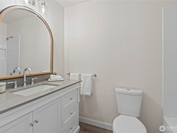 2012 S 331st Street, Federal Way WA 98003