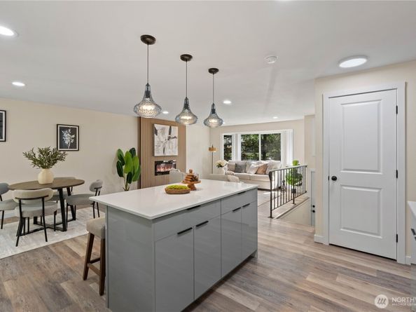 2012 S 331st Street, Federal Way WA 98003