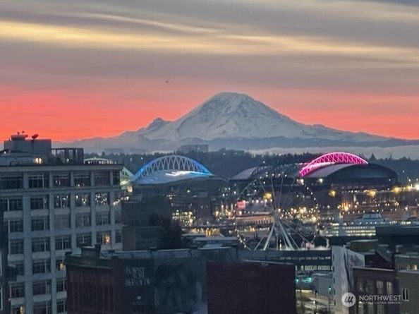2621 2nd Avenue 1005, Seattle WA 98121