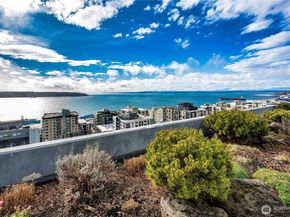 2621 2nd Avenue 1005, Seattle WA 98121