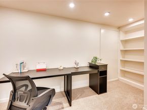 2621 2nd Avenue 1005, Seattle WA 98121