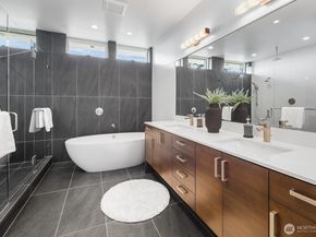 8244 2nd Avenue NE, Seattle WA 98115