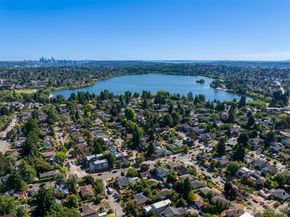 8244 2nd Avenue NE, Seattle WA 98115