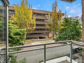 2911 2nd Avenue 310, Seattle WA 98121