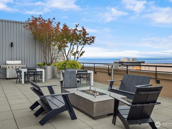 2911 2nd Avenue 310, Seattle WA 98121