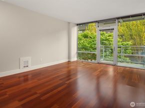 2911 2nd Avenue 310, Seattle WA 98121