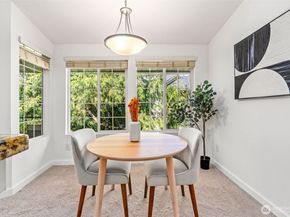 9822 NE 122nd Street U302, Kirkland WA 98034