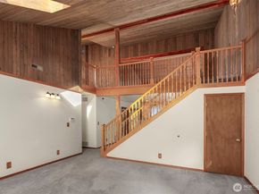 1083 Puget Drive E, Port Orchard WA 98366