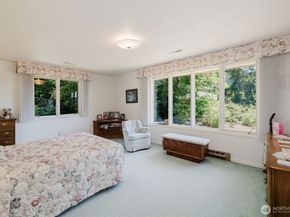 9428 NW Tracyton Boulevard NW, Silverdale WA 98383