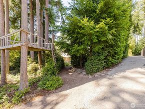 9428 NW Tracyton Boulevard NW, Silverdale WA 98383