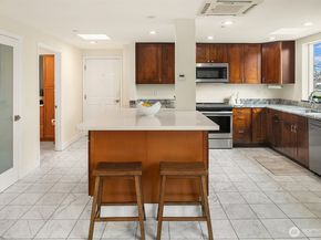3022 SW Bradford Street 401, Seattle WA 98126