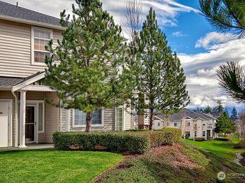1855 Trossachs Boulevard SE