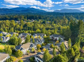 1855 Trossachs Boulevard SE 2402, Sammamish WA 98075