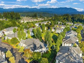 1855 Trossachs Boulevard SE 2402, Sammamish WA 98075