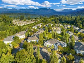 1855 Trossachs Boulevard SE 2402, Sammamish WA 98075