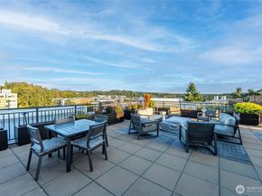 11903 NE 128th Street 608, Kirkland WA 98034