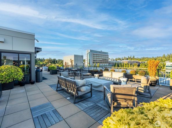 11903 NE 128th Street 608, Kirkland WA 98034