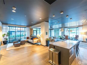 11903 NE 128th Street 608, Kirkland WA 98034