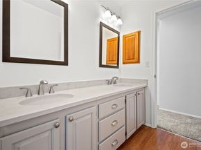 7836 Amethyst Loop NW, Silverdale WA 98383