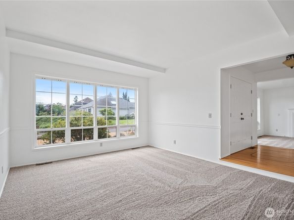 7836 Amethyst Loop NW, Silverdale WA 98383