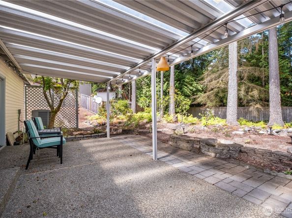7836 Amethyst Loop NW, Silverdale WA 98383