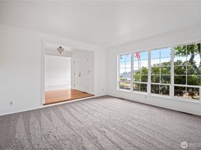 7836 Amethyst Loop NW, Silverdale WA 98383