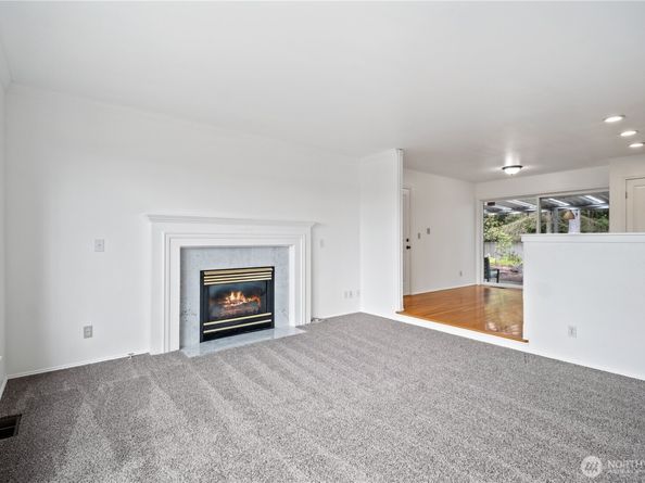 7836 Amethyst Loop NW, Silverdale WA 98383