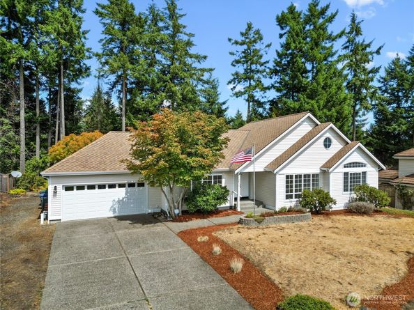 7836 Amethyst Loop NW, Silverdale WA 98383