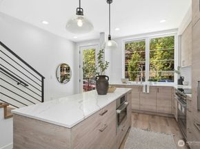 118 C 2nd Street S, Kirkland WA 98033