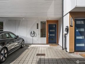 2706 S Washington Street A, Seattle WA 98144